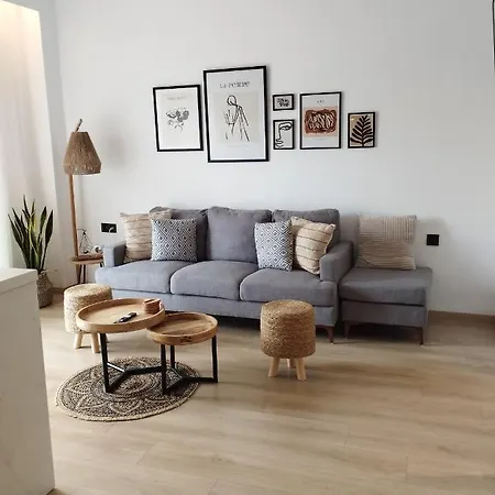 Iris Pool House Corinth