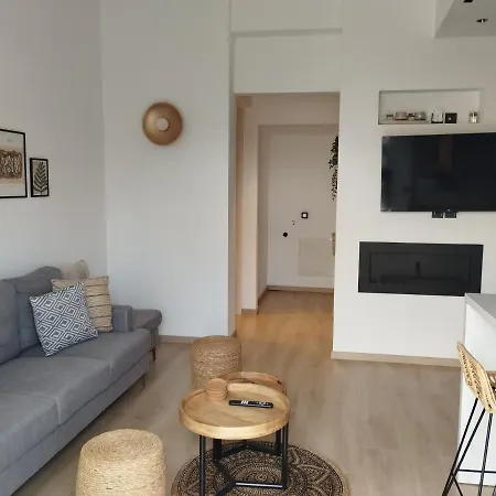 Iris Pool House * Corinth