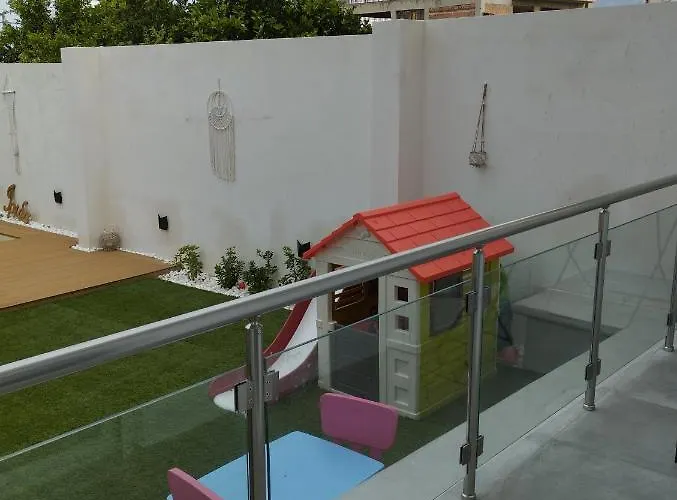 Apartamento Iris Pool House *